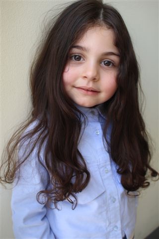 MARIA KIK.