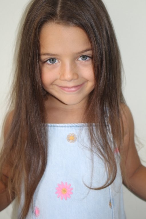 MARIA MAKR.